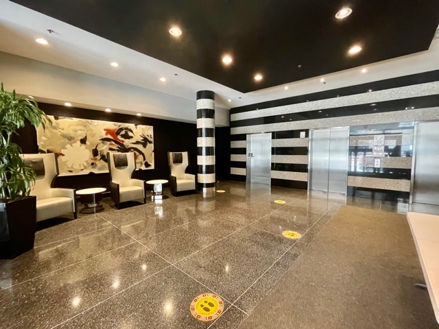 130 S CANAL Street 611