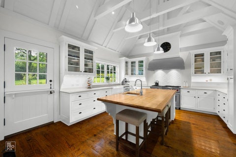 Tiny photo for 3404 ADAMS Road, Oak Brook, IL 60523 (MLS # 12760252)