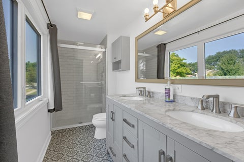 Tiny photo for 650 Newport Avenue, Westmont, IL 60559 (MLS # 12718799)