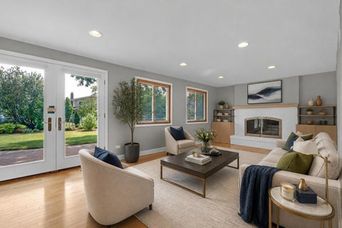 Tiny photo for 650 Newport Avenue, Westmont, IL 60559 (MLS # 12718799)