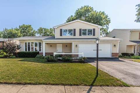 Tiny photo for 650 Newport Avenue, Westmont, IL 60559 (MLS # 12718799)