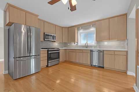 Tiny photo for 650 Newport Avenue, Westmont, IL 60559 (MLS # 12718799)
