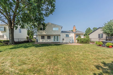 Tiny photo for 650 Newport Avenue, Westmont, IL 60559 (MLS # 12718799)