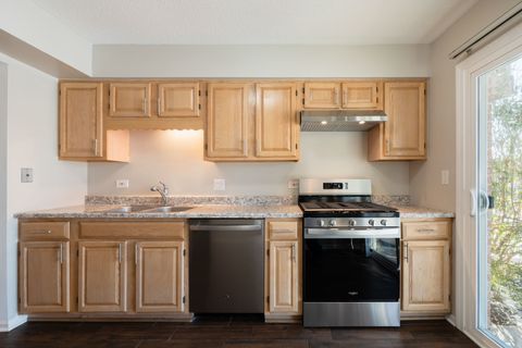 Tiny photo for 32 W Fern Court #116B, Palatine, IL 60067 (MLS # 12533961)