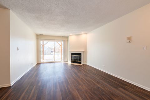 Tiny photo for 32 W Fern Court #116B, Palatine, IL 60067 (MLS # 12533961)