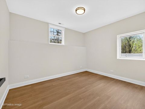 Tiny photo for 11300 Sequoya Lane, Indian Head Park, IL 60525 (MLS # 12521704)