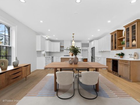 Tiny photo for 11300 Sequoya Lane, Indian Head Park, IL 60525 (MLS # 12521704)