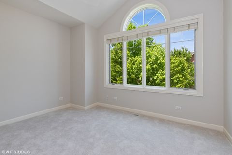 Tiny photo for 21 NORTHFIELD Terrace #21, Wheeling, IL 60090 (MLS # 12447277)