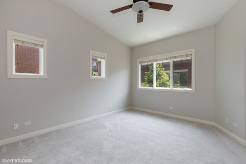 Tiny photo for 21 NORTHFIELD Terrace #21, Wheeling, IL 60090 (MLS # 12447277)