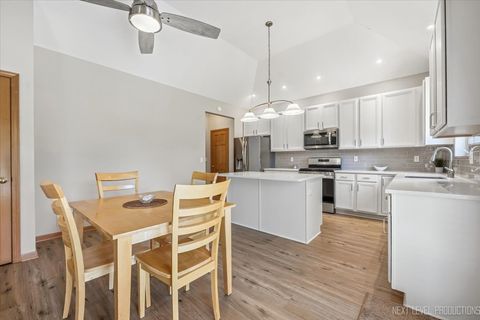 Tiny photo for 39W331 Mill Creek Circle, Geneva, IL 60134 (MLS # 12705709)