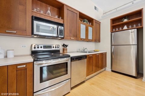 Tiny photo for 807 Church Street #503, Evanston, IL 60201 (MLS # 12444945)