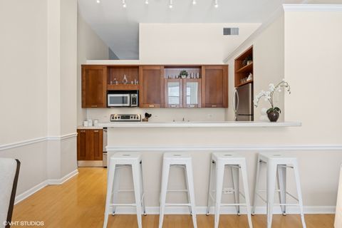 Tiny photo for 807 Church Street #503, Evanston, IL 60201 (MLS # 12444945)