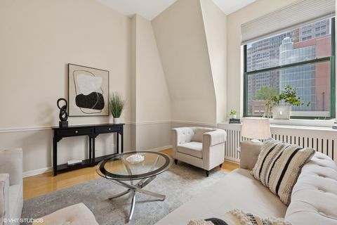 Tiny photo for 807 Church Street #503, Evanston, IL 60201 (MLS # 12444945)