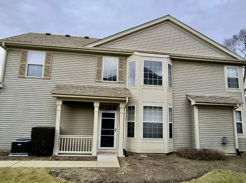 Tiny photo for 2021 CYPRESS Court, Glendale Heights, IL 60139 (MLS # 12572797)