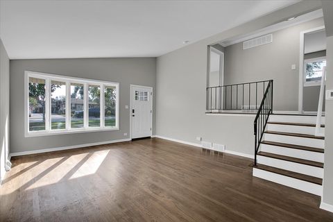 Tiny photo for 329 E Jefferson Street, Bensenville, IL 60106 (MLS # 12508365)