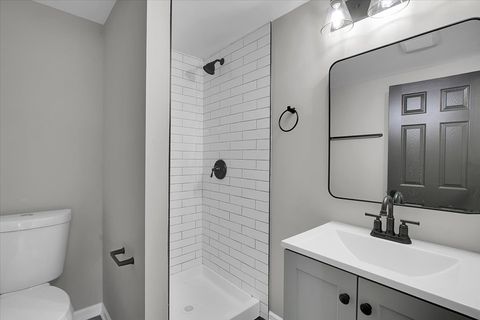 Tiny photo for 329 E Jefferson Street, Bensenville, IL 60106 (MLS # 12508365)