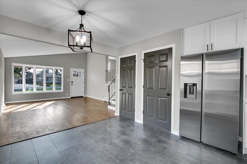 Tiny photo for 329 E Jefferson Street, Bensenville, IL 60106 (MLS # 12508365)