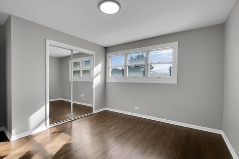 Tiny photo for 329 E Jefferson Street, Bensenville, IL 60106 (MLS # 12508365)