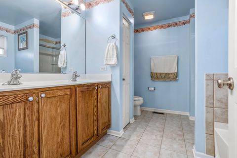 Tiny photo for 25226 Balmoral Drive, Shorewood, IL 60404 (MLS # 12480639)
