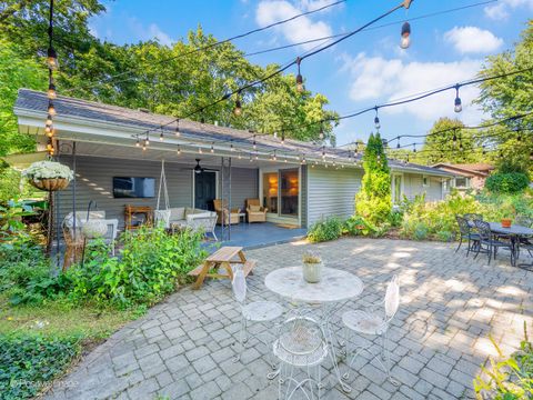Tiny photo for 26W537 Barnes Avenue, Winfield, IL 60190 (MLS # 12472034)