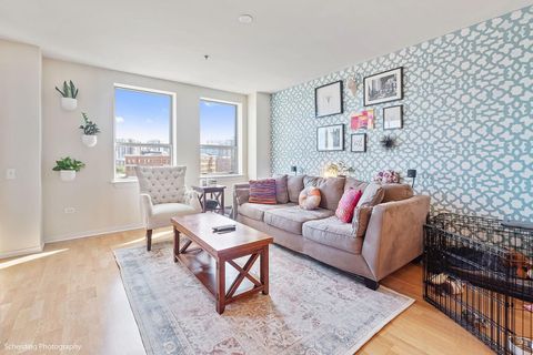 Tiny photo for 437 W Division Street #806, Chicago, IL 60610 (MLS # 12589143)