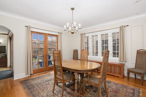 Tiny photo for 1220 N Euclid Avenue, Oak Park, IL 60302 (MLS # 12589203)