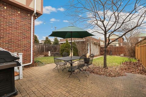 Tiny photo for 1220 N Euclid Avenue, Oak Park, IL 60302 (MLS # 12589203)