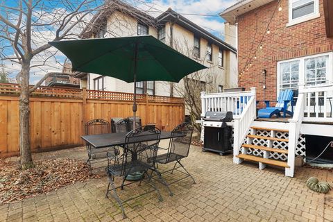 Tiny photo for 1220 N Euclid Avenue, Oak Park, IL 60302 (MLS # 12589203)