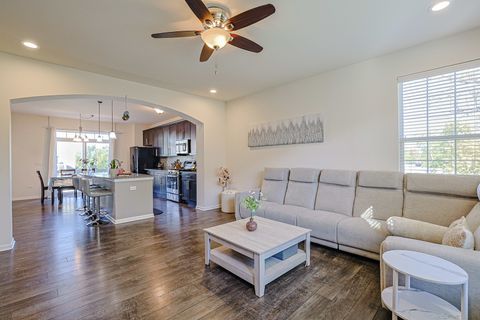 Tiny photo for 299 Bennett Drive, Carol Stream, IL 60188 (MLS # 12499416)