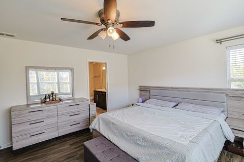 Tiny photo for 299 Bennett Drive, Carol Stream, IL 60188 (MLS # 12499416)