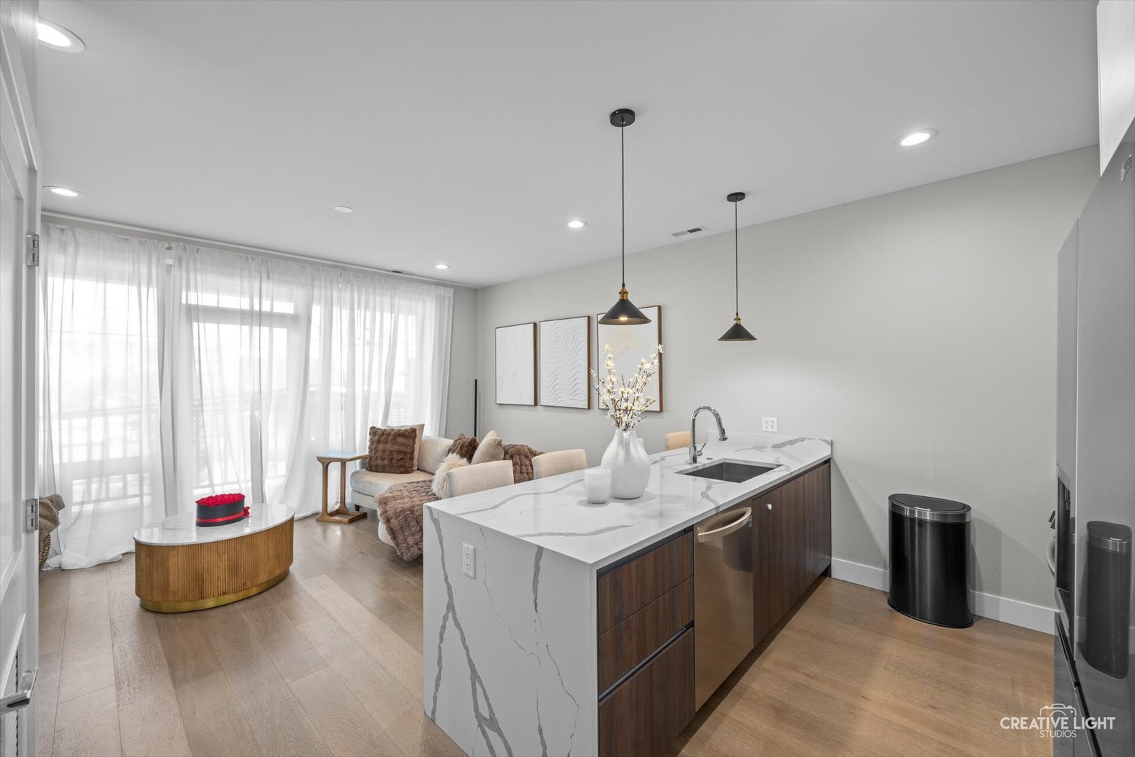 2342 W Adams Street 202