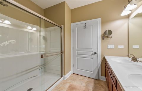 Tiny photo for 3161 Marshall Lane, Mundelein, IL 60060 (MLS # 12425071)