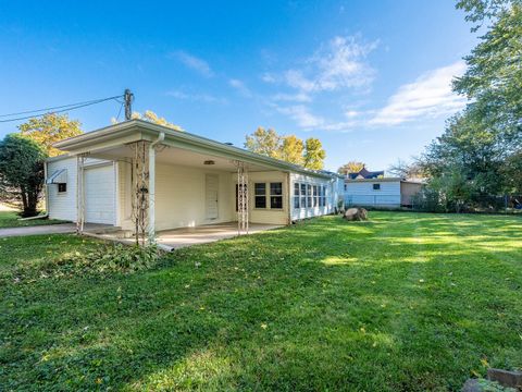 Tiny photo for 653 Dixon Avenue, Elgin, IL 60120 (MLS # 12501077)