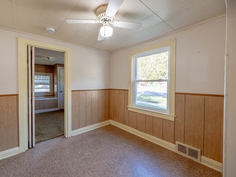 Tiny photo for 653 Dixon Avenue, Elgin, IL 60120 (MLS # 12501077)