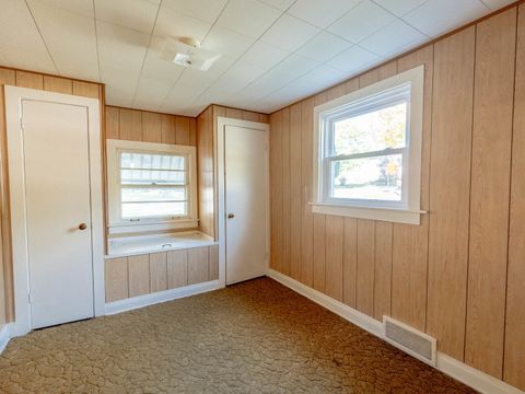 Tiny photo for 653 Dixon Avenue, Elgin, IL 60120 (MLS # 12501077)