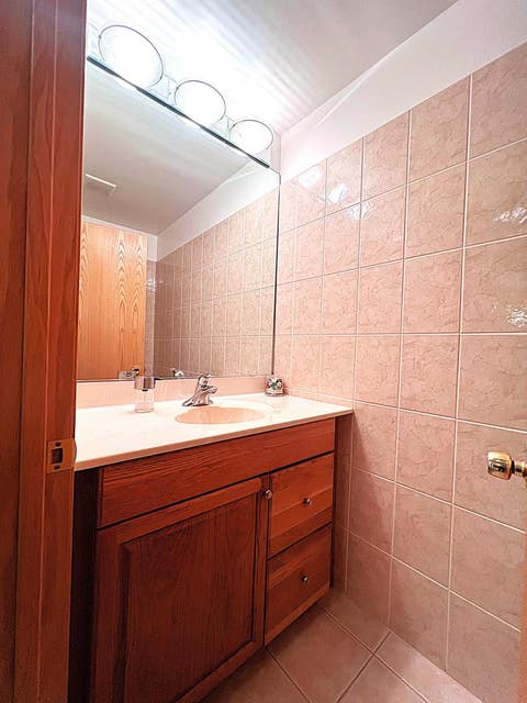 Tiny photo for 119 Saratoga Court #119, Vernon Hills, IL 60061 (MLS # 12698831)