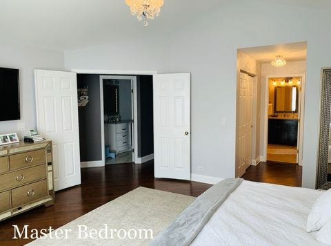 Tiny photo for 1404 Plum Court #C, Mount Prospect, IL 60056 (MLS # 12588353)