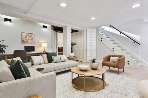 Tiny photo for 2310 Brown Avenue, Evanston, IL 60201 (MLS # 12627728)