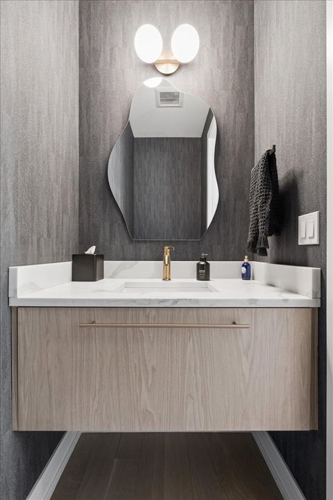 Tiny photo for 2640 N Bosworth Avenue #1N, Chicago, IL 60614 (MLS # 12612004)