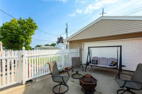 Tiny photo for 8021 8th Street W, Rock Island, IL 61201 (MLS # 12727213)