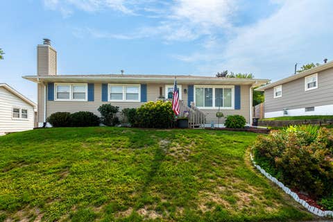 Tiny photo for 8021 8th Street W, Rock Island, IL 61201 (MLS # 12727213)