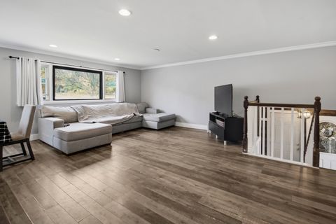 Tiny photo for 230 Millford Lane, Bloomingdale, IL 60108 (MLS # 12622792)