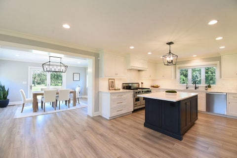 Tiny photo for 226 Biltmore Drive, North Barrington, IL 60010 (MLS # 12676203)