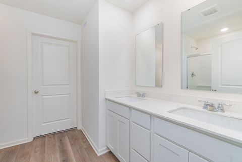 Tiny photo for 600 Adirondack Court, Joliet, IL 60436 (MLS # 12588559)