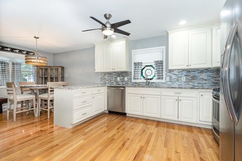 Tiny photo for 17 E Charles Street, Plano, IL 60545 (MLS # 12500722)