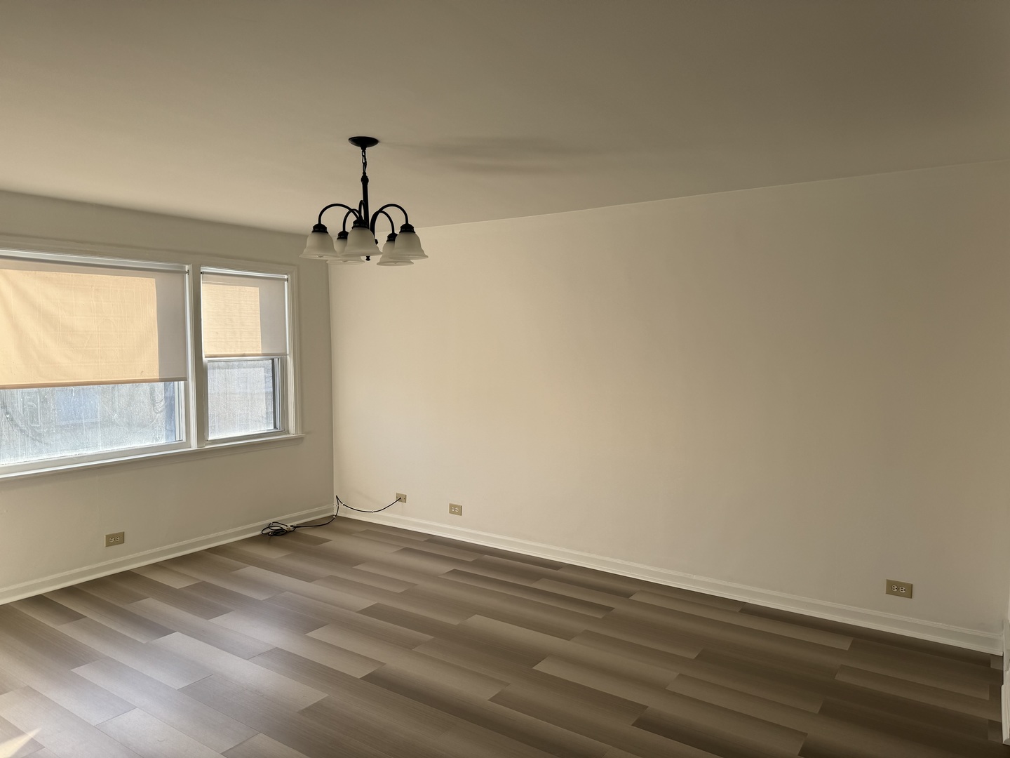 5746 N KIMBALL Avenue 2S