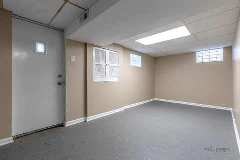Tiny photo for 17108 Evans Drive, South Holland, IL 60473 (MLS # 12696436)