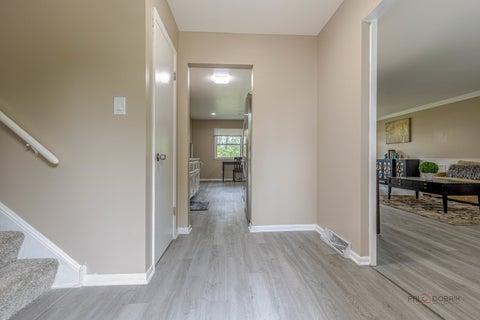 Tiny photo for 17108 Evans Drive, South Holland, IL 60473 (MLS # 12696436)