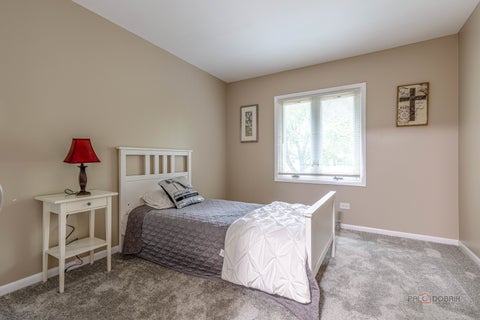 Tiny photo for 17108 Evans Drive, South Holland, IL 60473 (MLS # 12696436)