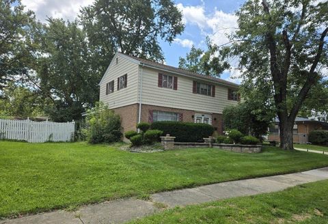 Photo of 411 Seward Street, Park Forest, IL 60466 (MLS # 12473644)
